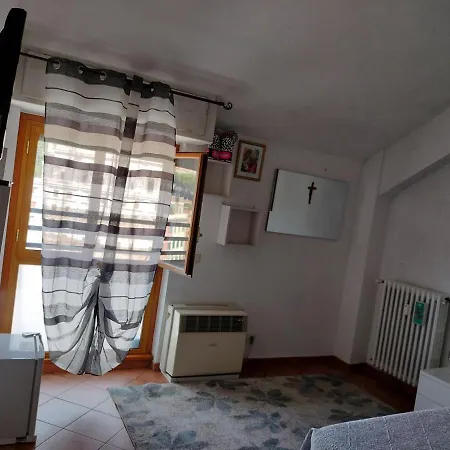 Nice In The Center Of Apartment *